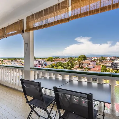 Apartment Welcs 012 Emp En El Centro De Empuriabrava